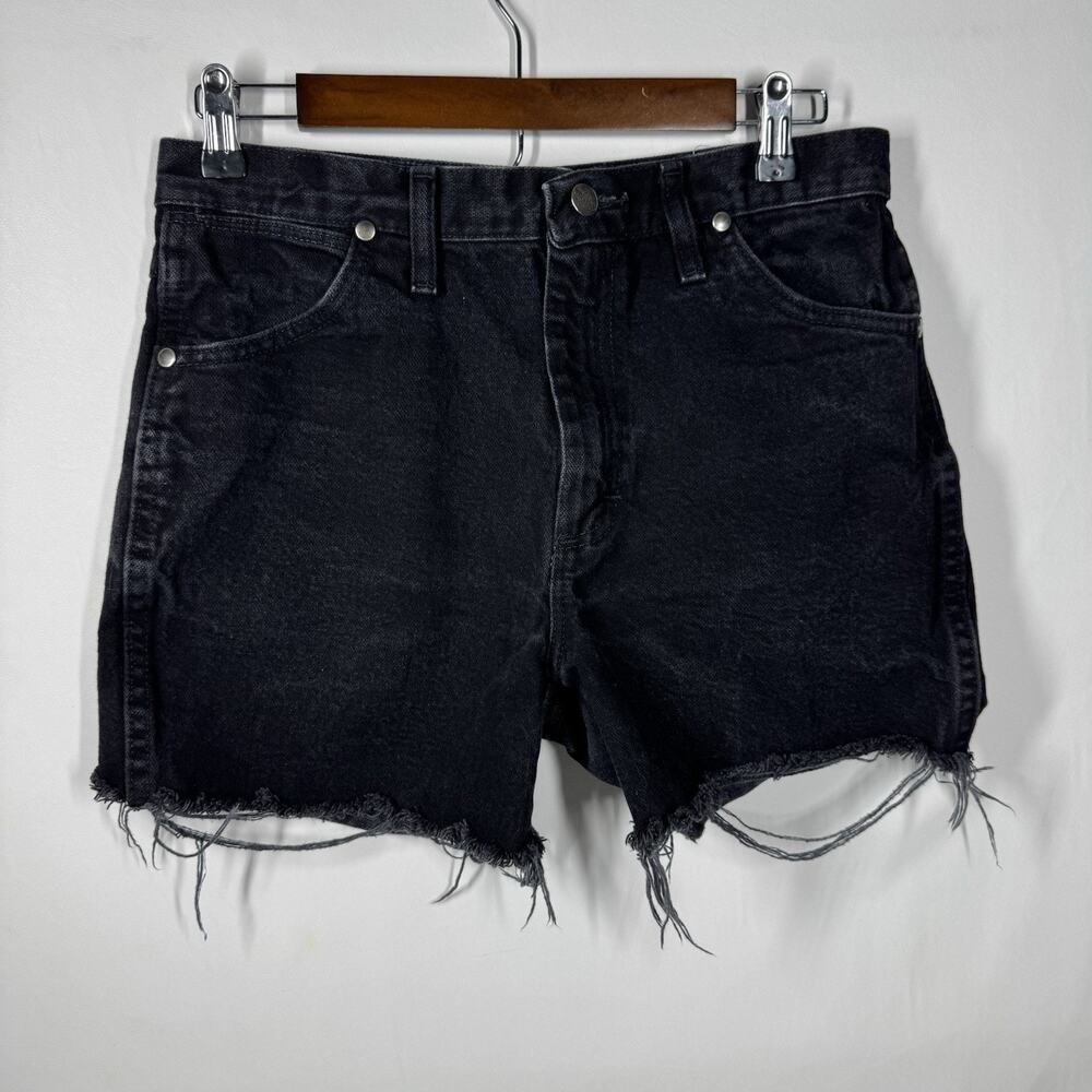 Wrangler Cowboy Cutoffs Black Wash Silver Edition Size 32 Cotton Waist 30 Womens
